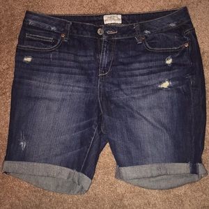 Aeropostale Bermuda Jean shorts